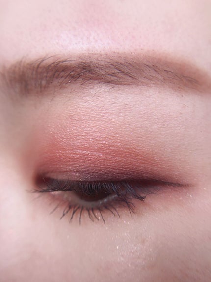 あゆみ on LIPS 「・\#todaysmake/・アイシャドウ☑@hudabeau..」(4枚目)