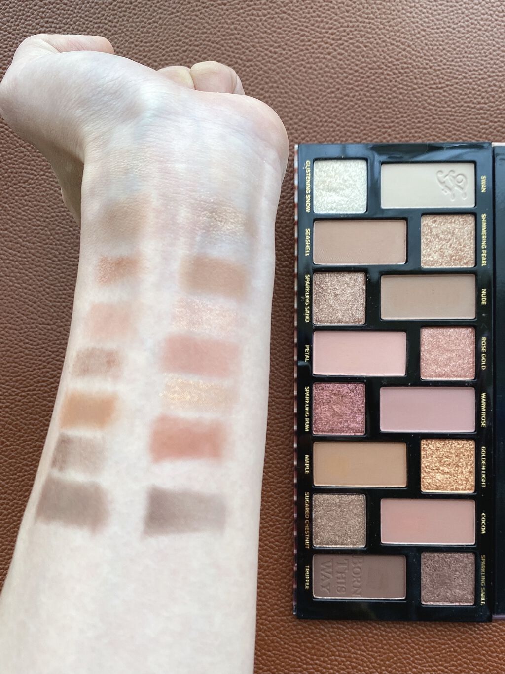 ボーン ディス ウェイ ザ ナチュラル ヌード アイシャドウ パレット/Too Faced/アイシャドウパレットを使ったクチコミ（3枚目）