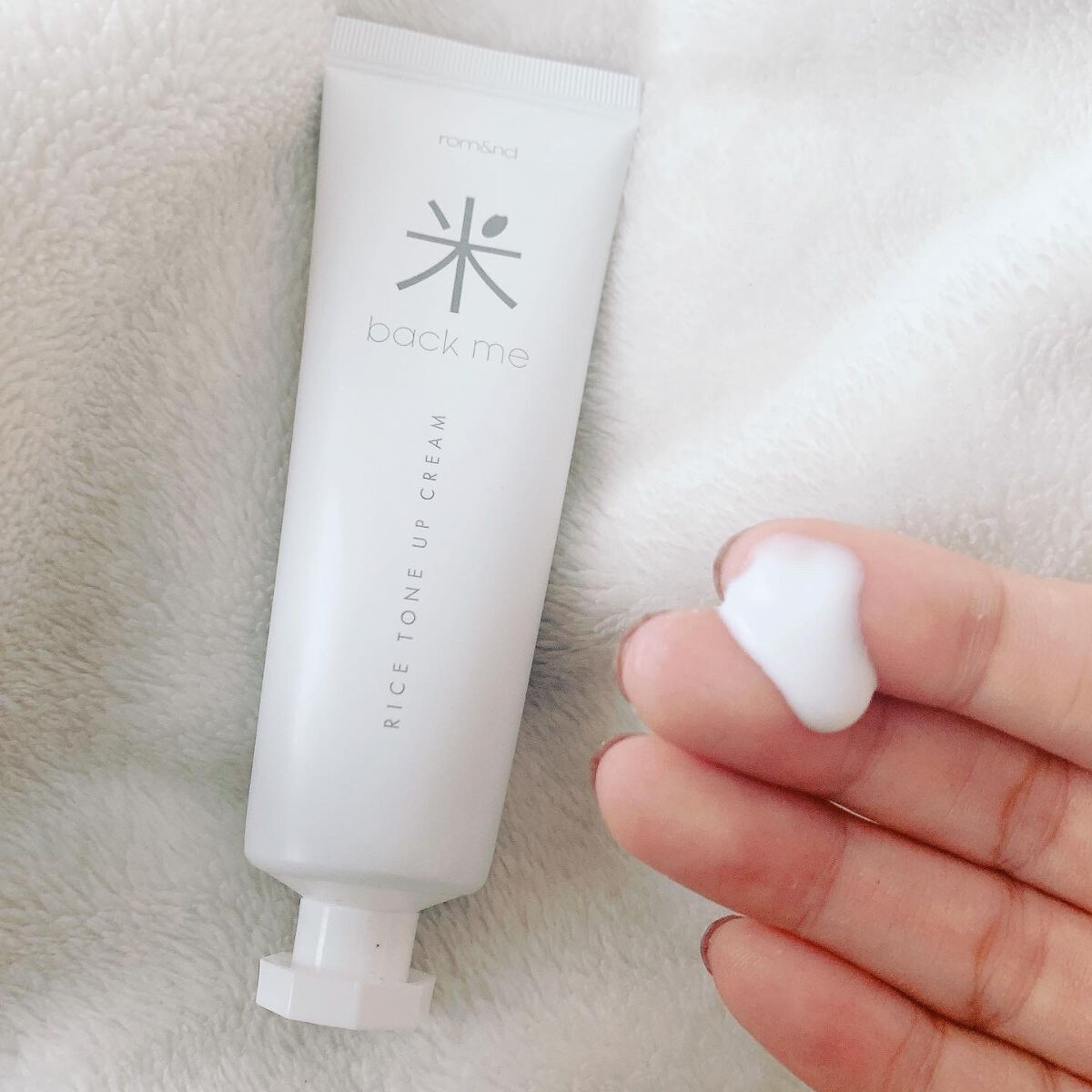 バックミートーンアップクリーム/rom&nd/化粧下地を使ったクチコミ（1枚目）