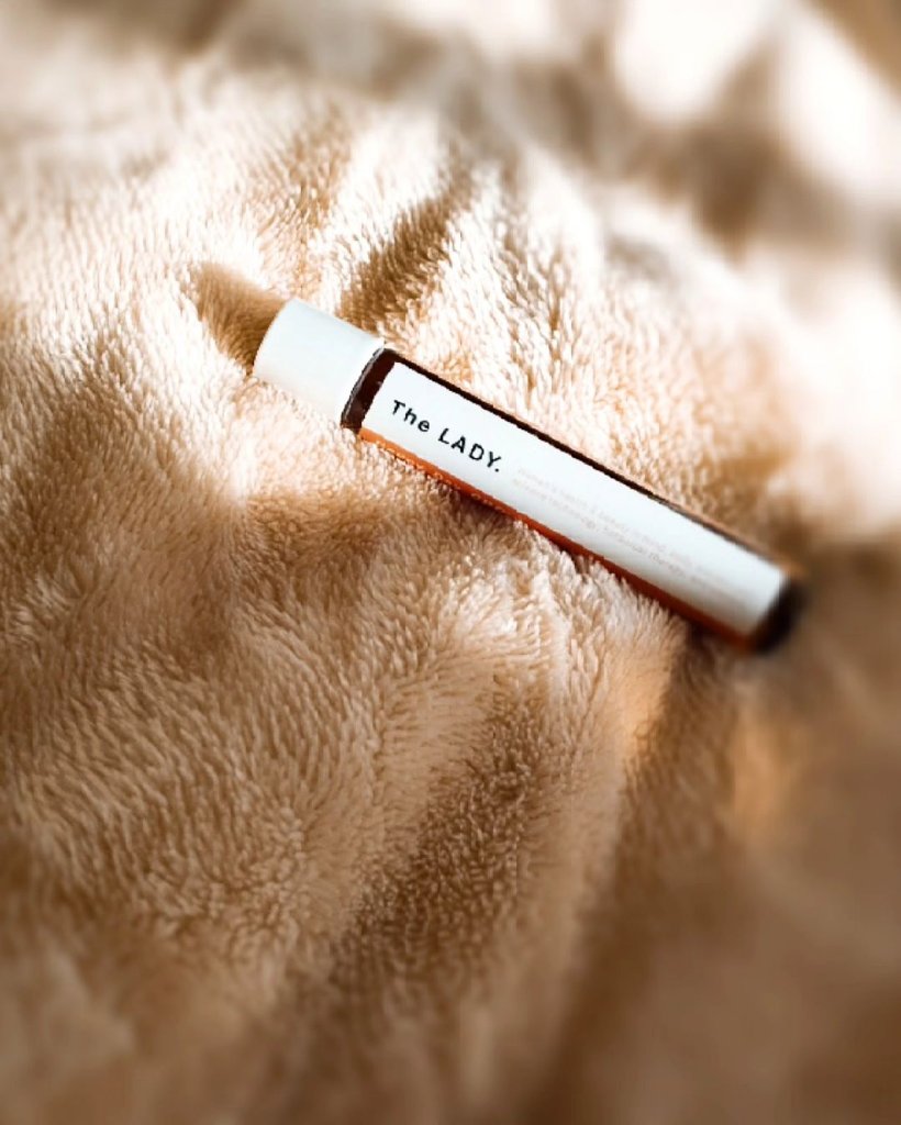 ウーマンバランス ロールオンアロマ/The LADY./その他を使ったクチコミ（2枚目）