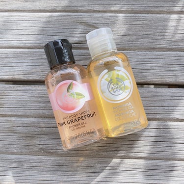 
THE BODY SHOP

シャワージェル ピンクグレープフルーツ

モリンガ シャワー ジェル

60ml 550yen in tax



シャワージェル ピンクグレープフルーツは、

ボディシ