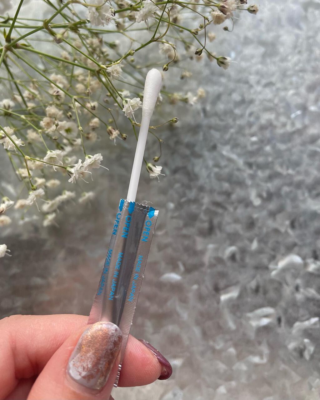 なぁな on LIPS 「まつ毛美容液は筆タイプのものは何回か使った事あるけど清潔感あっ..」(4枚目)