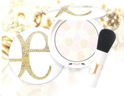 ラ プードル オートニュアンス/Elégance/プレストパウダーを使ったクチコミ(1枚目)