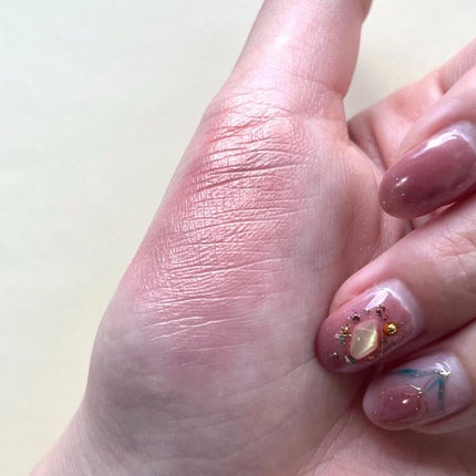 小針桃奈 on LIPS 「.とんでもなくいいチーク---------------▷RMK..」(4枚目)