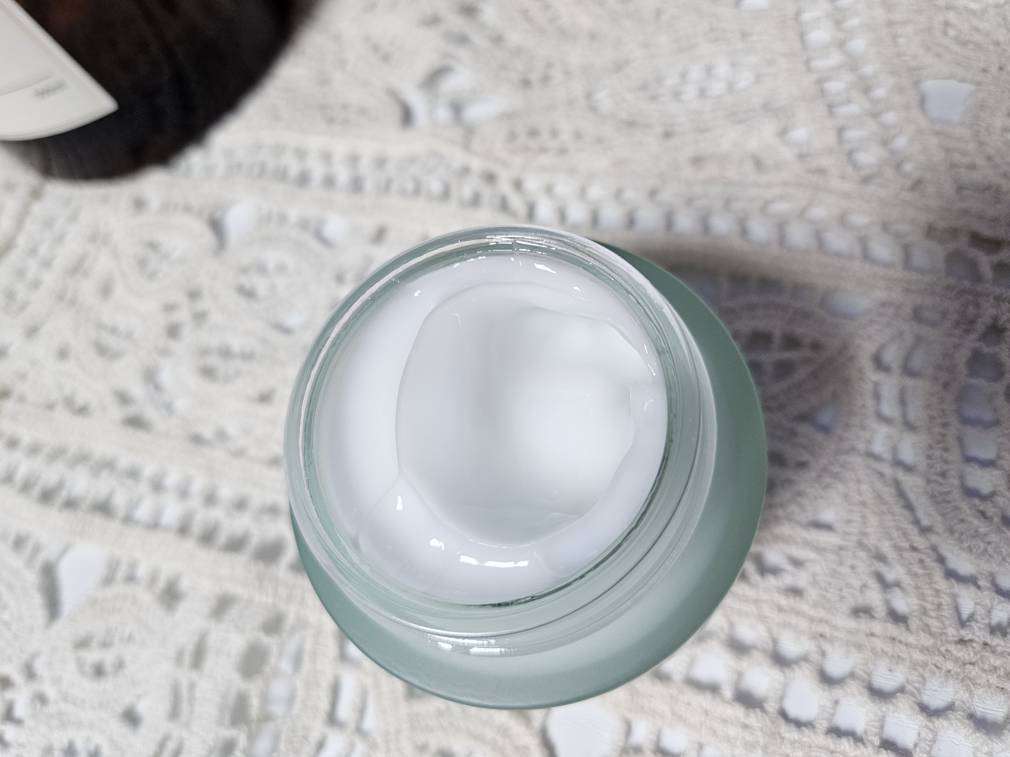 ピュアアルテミシア カーミングウォータークリーム/HANYUL(ハンユル)/フェイスクリームを使ったクチコミ（2枚目）