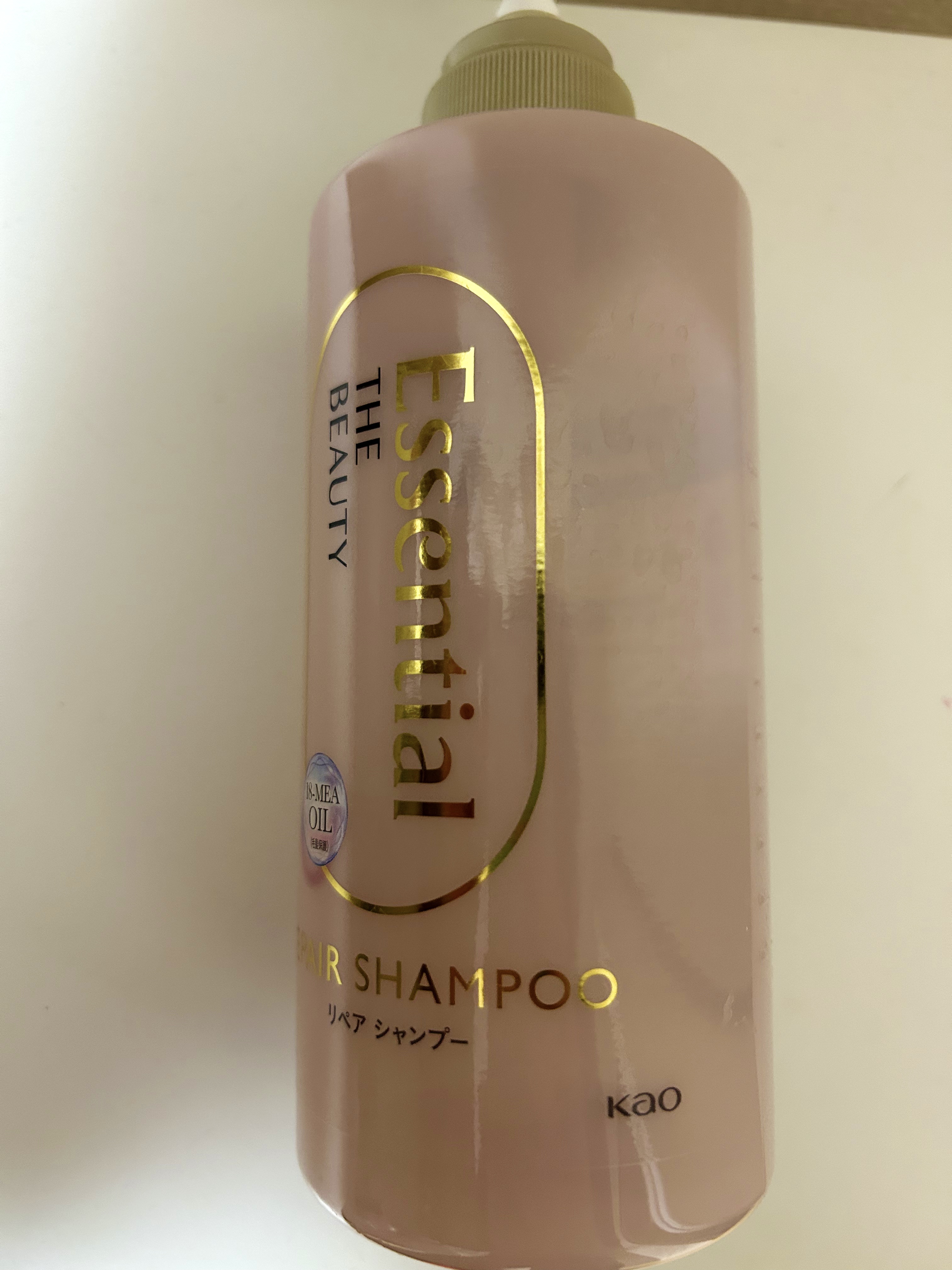 ザビューティ リペアシャンプー・コンディショナー シャンプー本体 450ml/エッセンシャル/市販シャンプーを使ったクチコミ（1枚目）