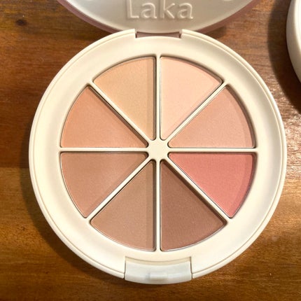 ミドルトーンアイシャドウコレクターパレット/Laka/アイシャドウパレットを使ったクチコミ(2枚目)