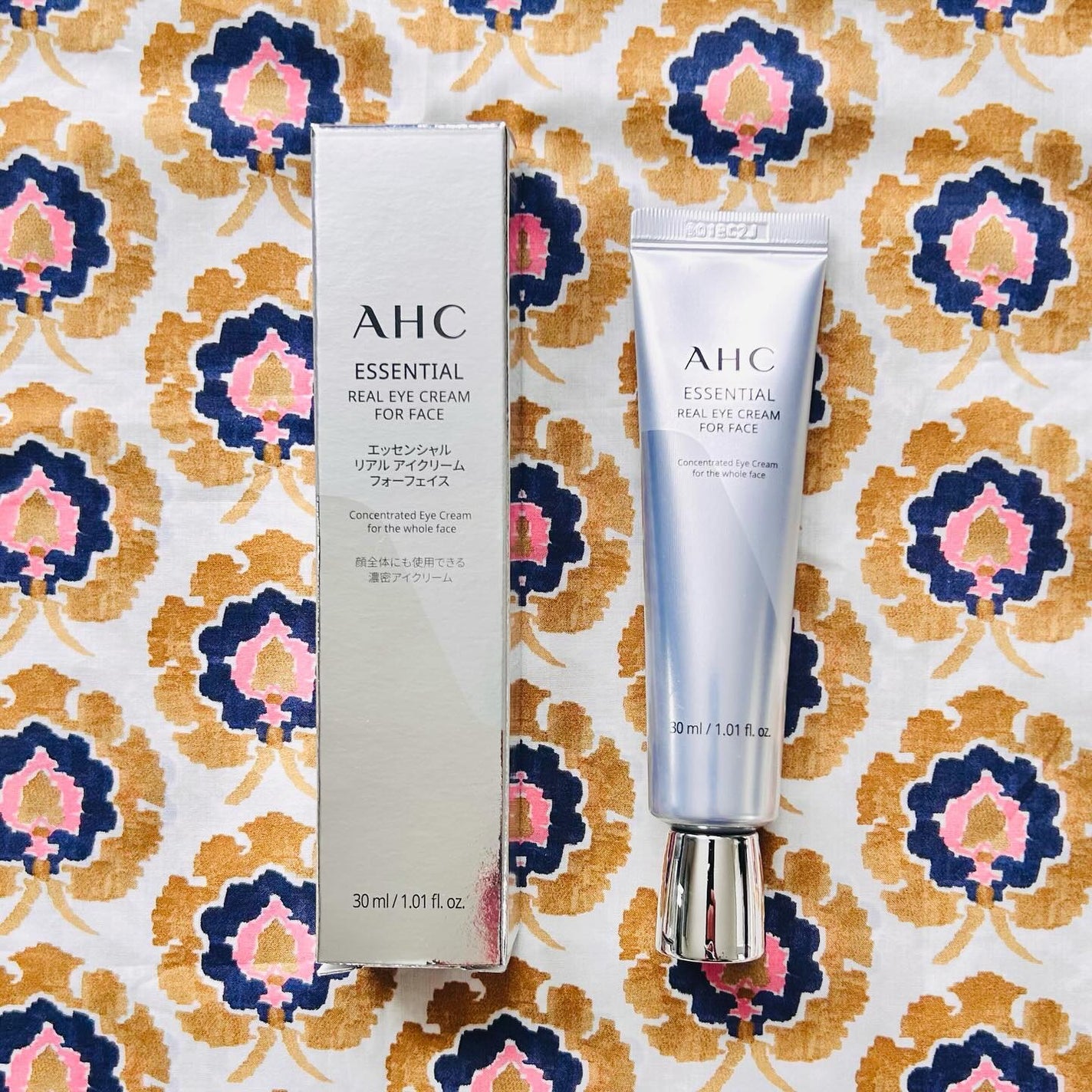 akiii on LIPS 「.▶▶AHC▷エッセンシャルリアルアイクリームフォーフェイスを..」(1枚目)