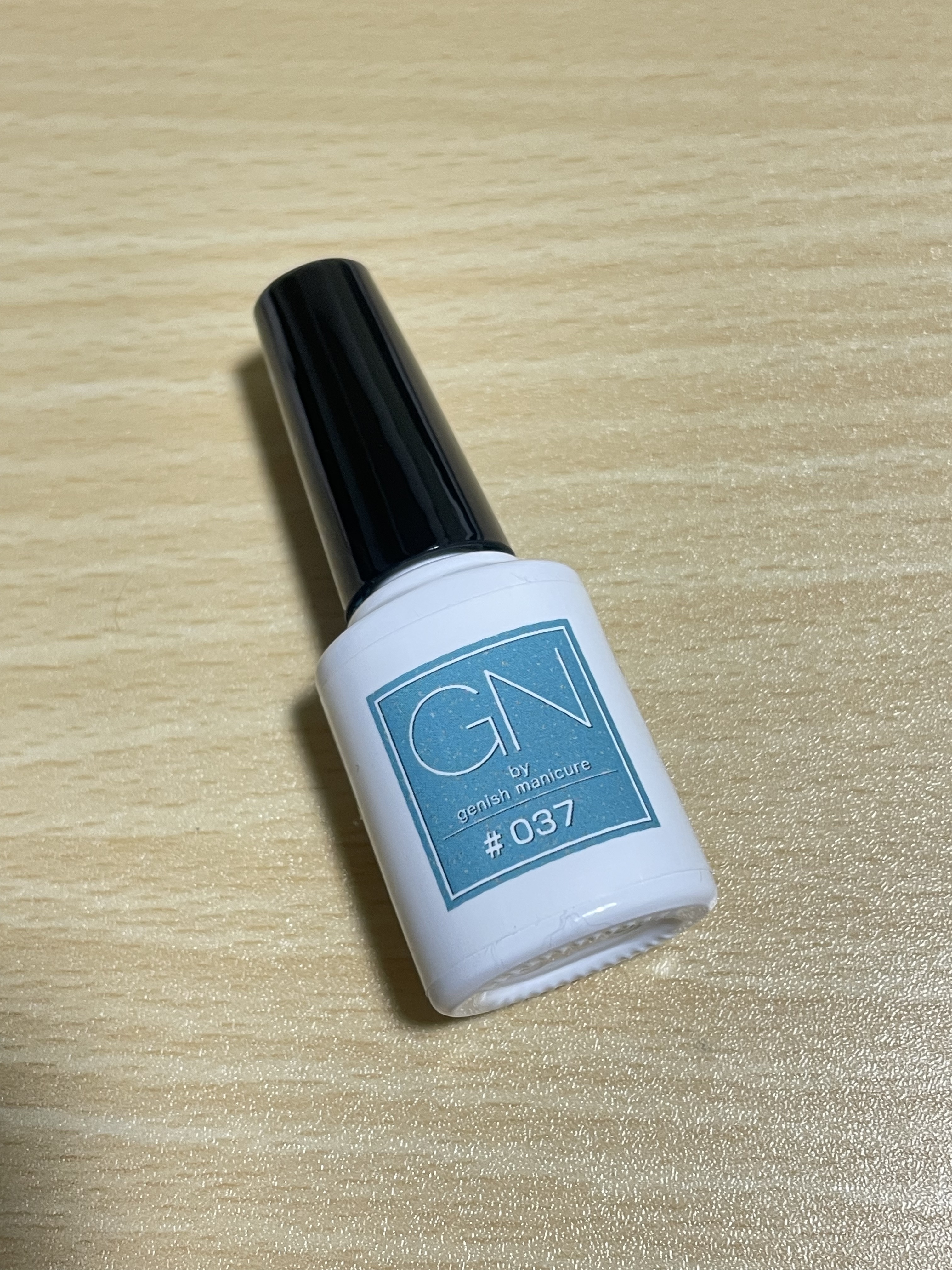 ジーエヌ バイ ジーニッシュマニキュア 037 マーメイド/ジーエヌバイジーニッシュマニキュア（GN by Genish Manicure)/マニキュアを使ったクチコミ（1枚目）