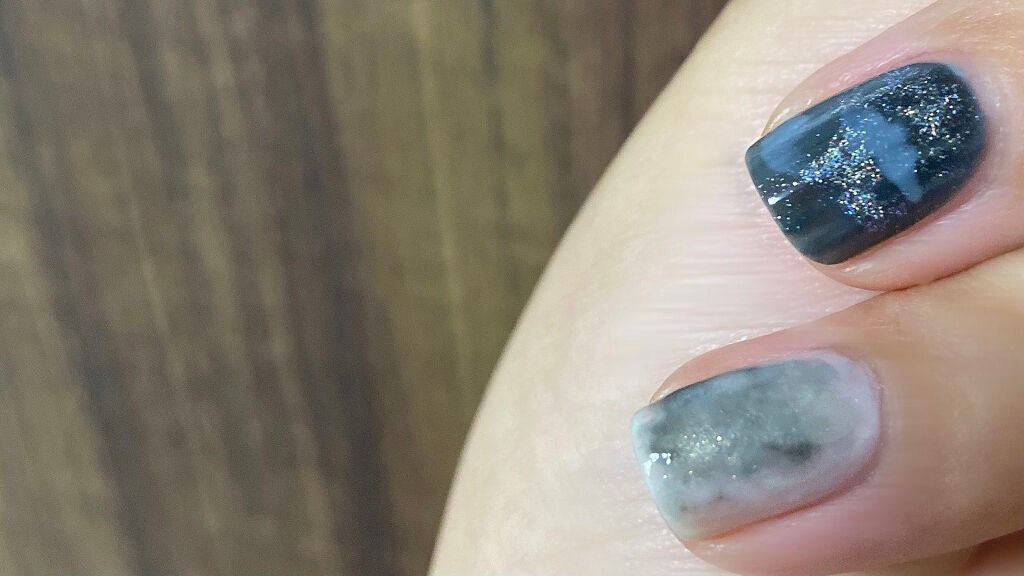 ネイル エナメル/REVLON/マニキュアを使ったクチコミ(2枚目)