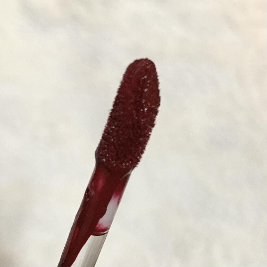 ピュアカラー エンヴィ ペイントオン リクイッド リップカラー/ESTEE LAUDER/リップグロスを使ったクチコミ（2枚目）