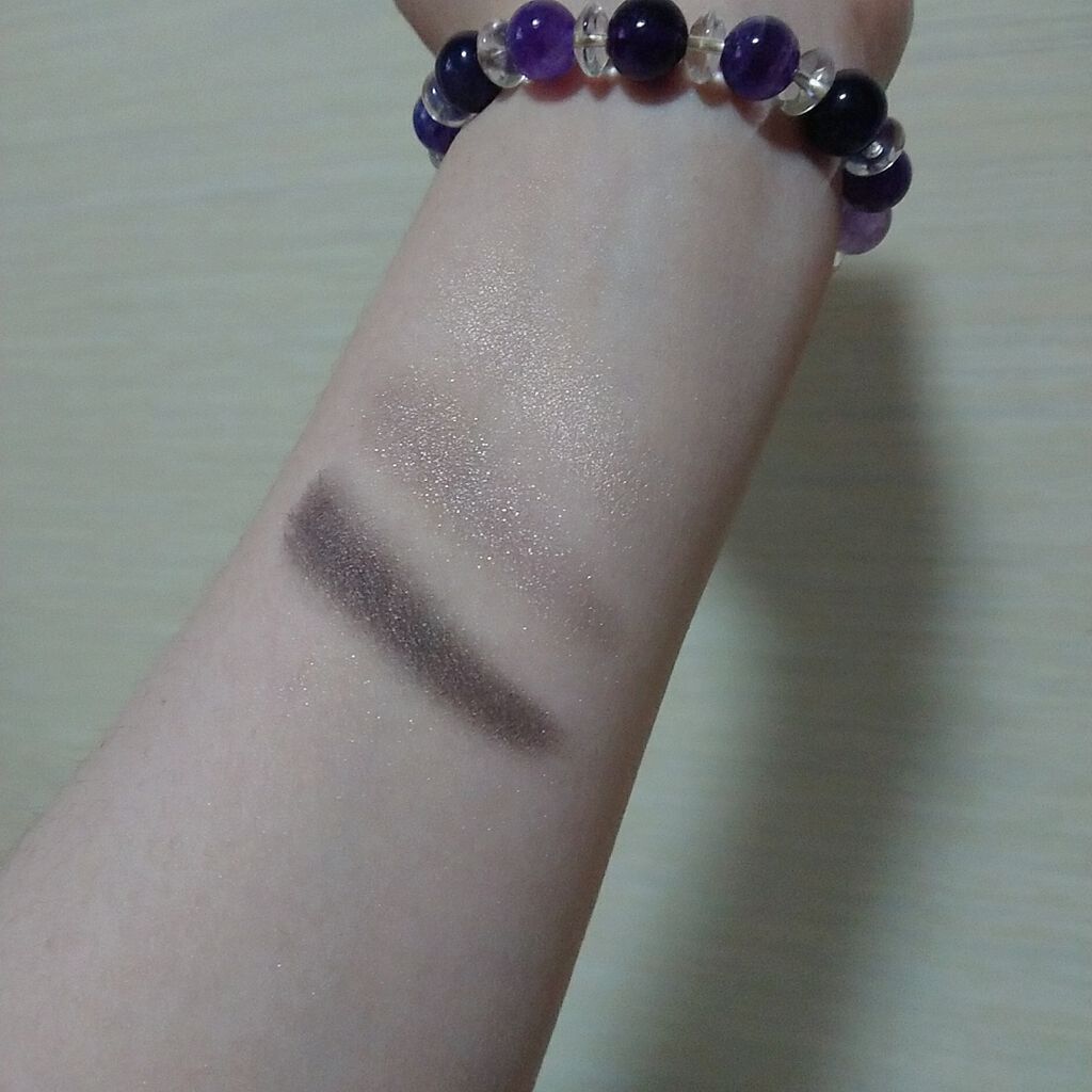 トーンアップアイシャドウ/CEZANNE/アイシャドウパレットを使ったクチコミ(3枚目)