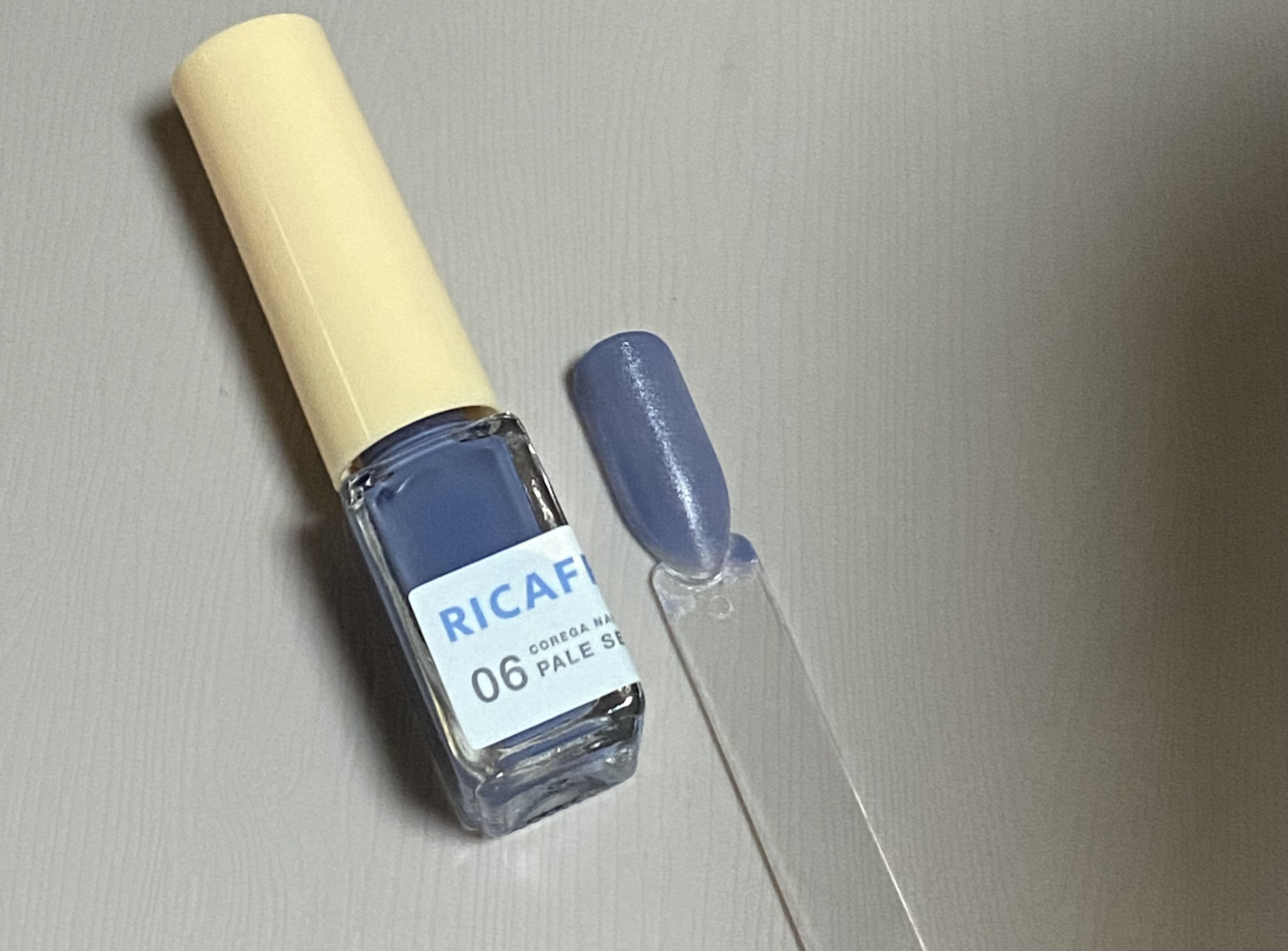 コレガネイル 06 ペイルシーライト/RICAFROSH/マニキュアを使ったクチコミ（1枚目）