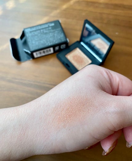 ハードワイヤードアイシャドー/NARS/単色アイシャドウを使ったクチコミ(6枚目)