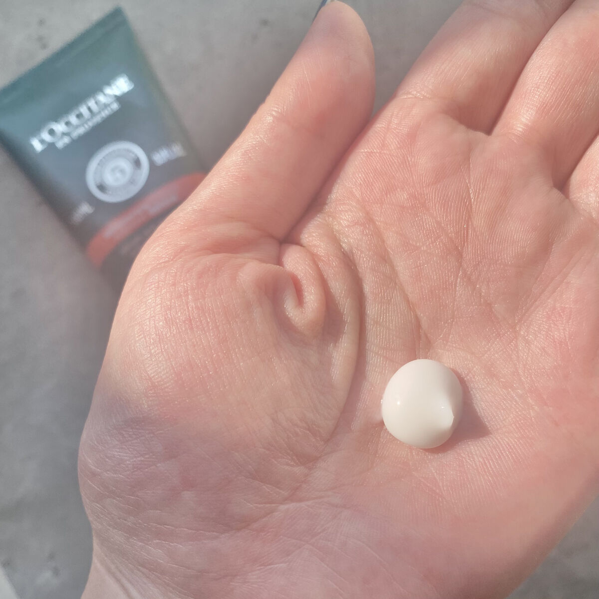 ファイブハーブス リペアリングヘアミルクセラム/L'OCCITANE/ヘアミルクを使ったクチコミ（3枚目）