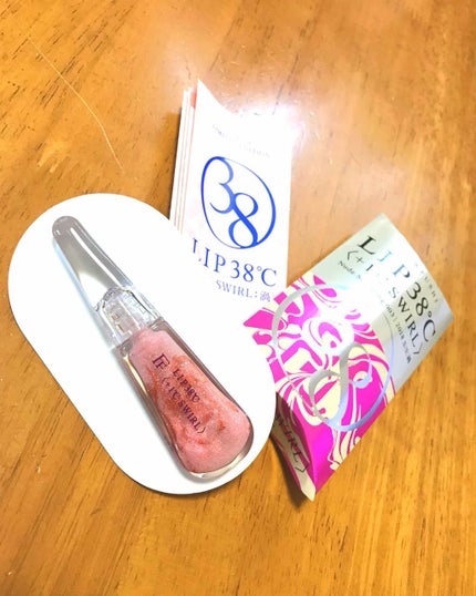 38°C / 99°F リップトリートメント (リップ美容液)/UZU BY FLOWFUSHI/リップケアを使ったクチコミ(2枚目)