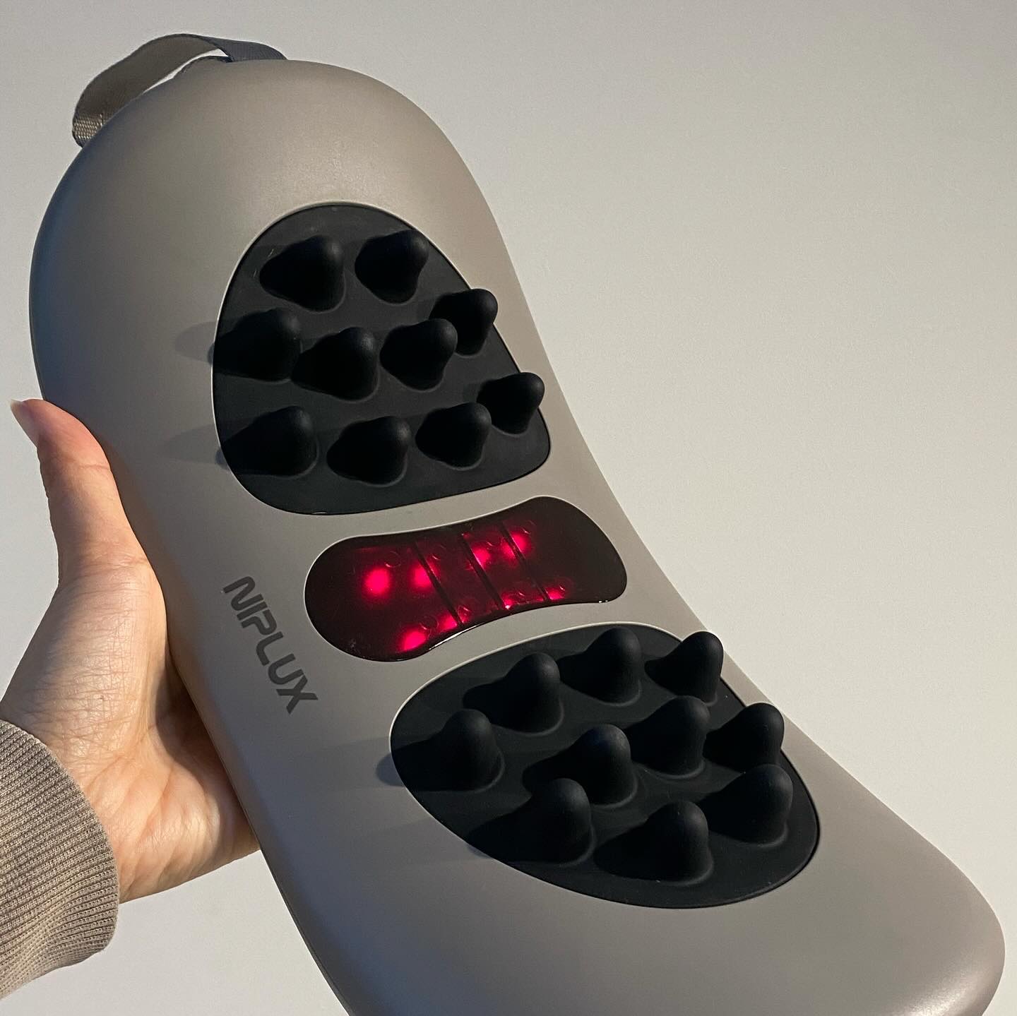 WAISTUPREMS/NIPLUX/その他マッサージャーを使ったクチコミ（2枚目）