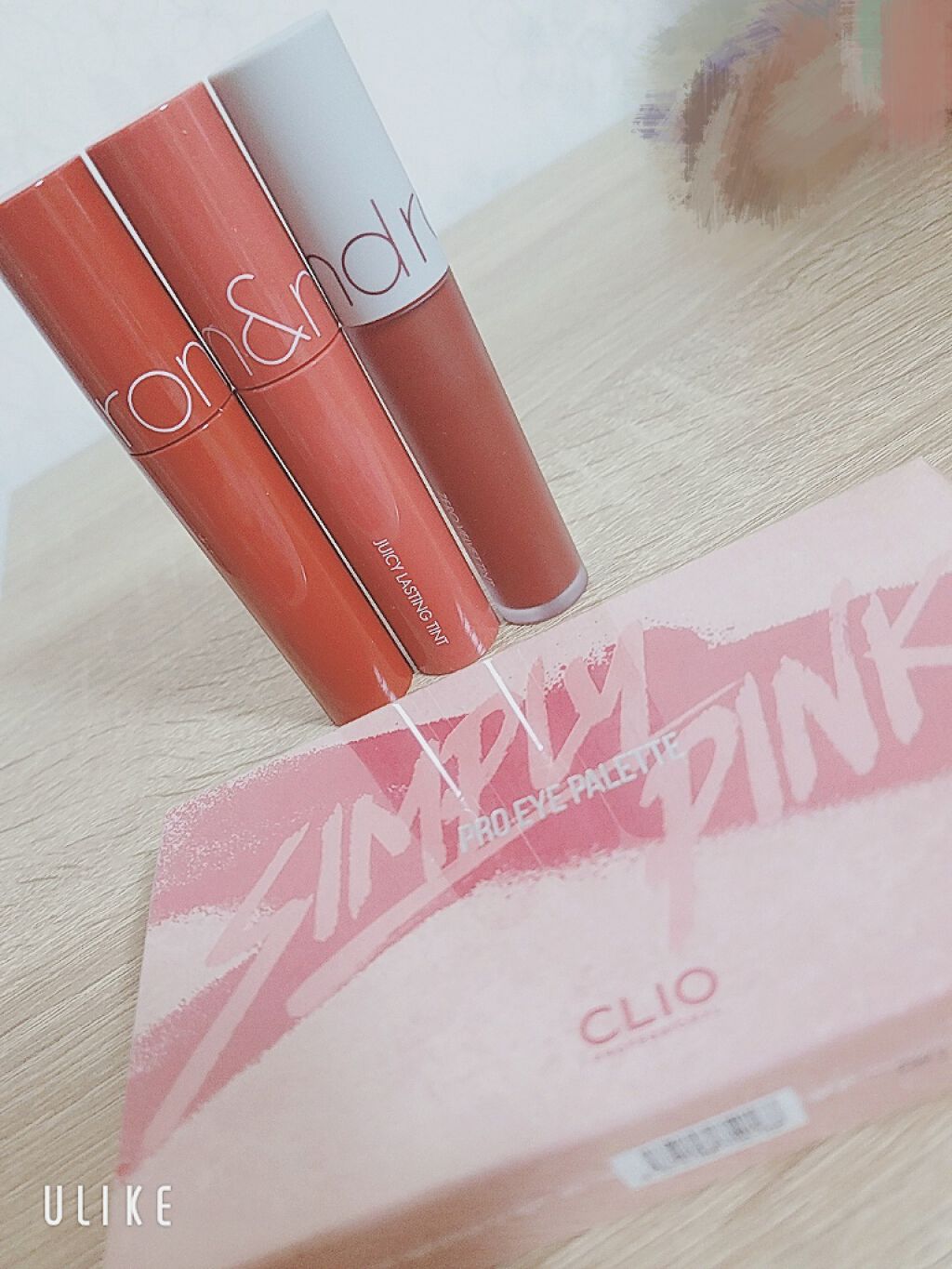 momo on LIPS 「皆さんはもうrom&のリップとクリオのアイパレットはゲッツされ..」(1枚目)