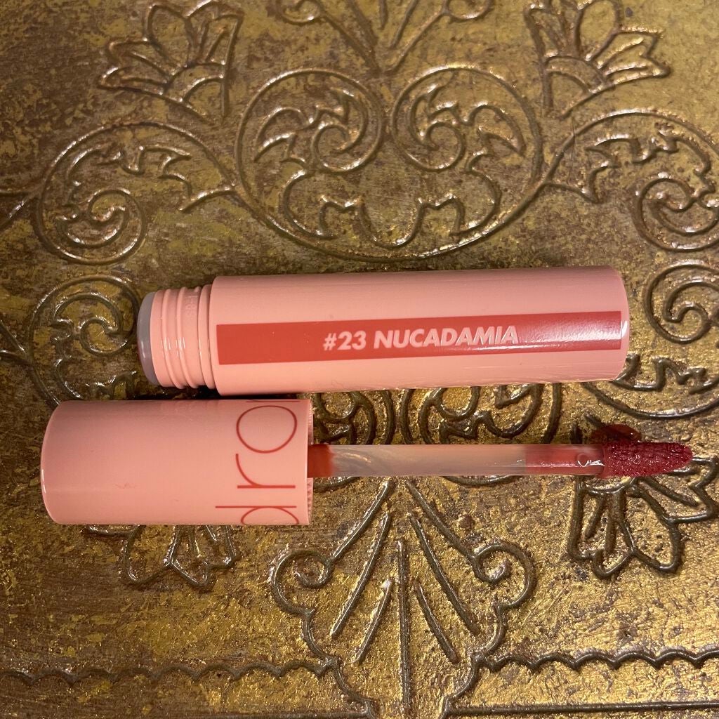 ジューシーラスティングティント/rom&nd/リップティントを使ったクチコミ(2枚目)