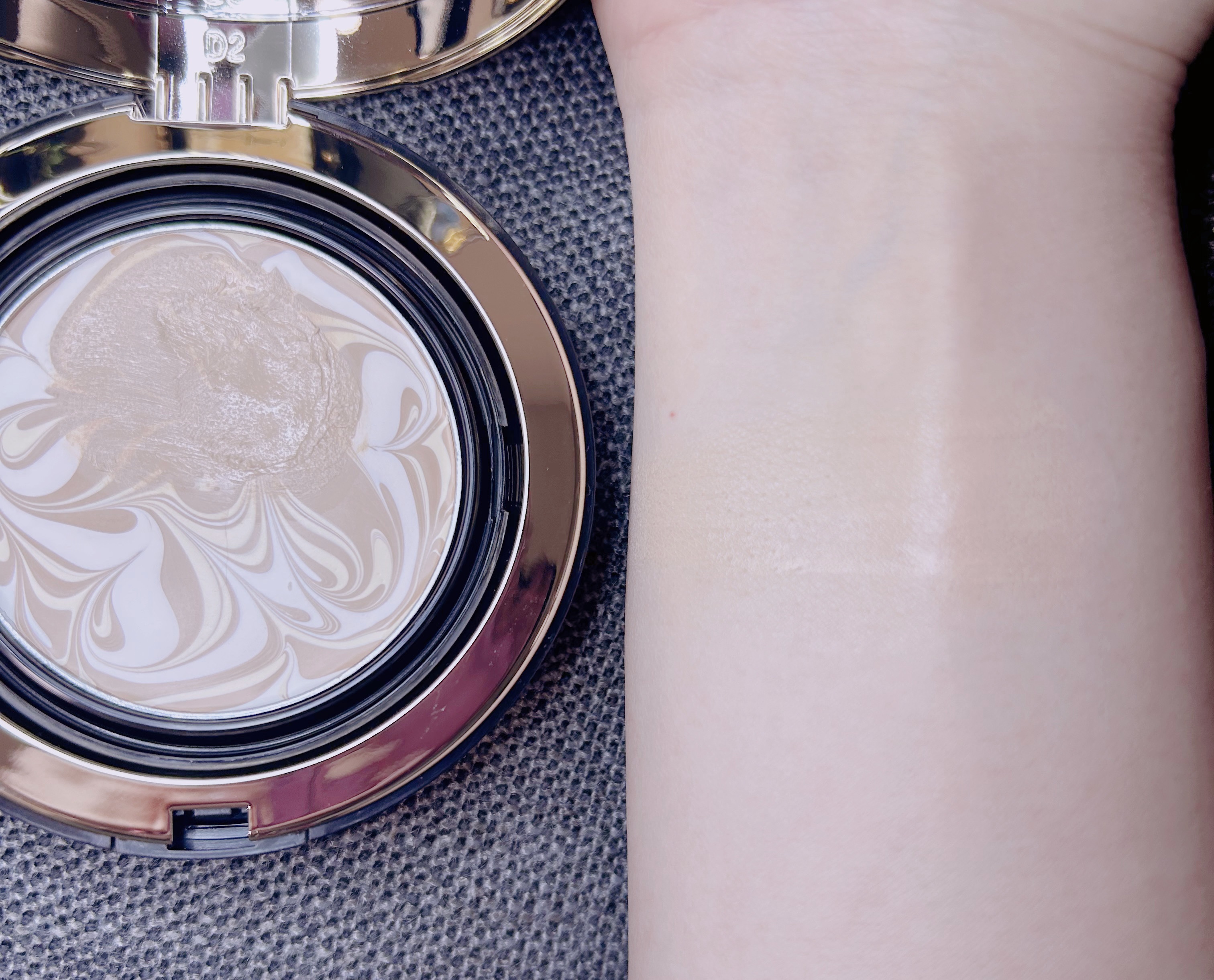 SIGNATURE ESSENCE COVER PACT　/AGE20’s/クリーム・エマルジョンファンデーションを使ったクチコミ（3枚目）