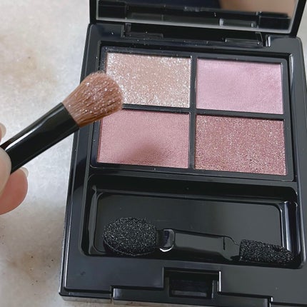 ミネラルクラッシィシャドー/エトヴォス/アイシャドウパレットを使ったクチコミ(3枚目)