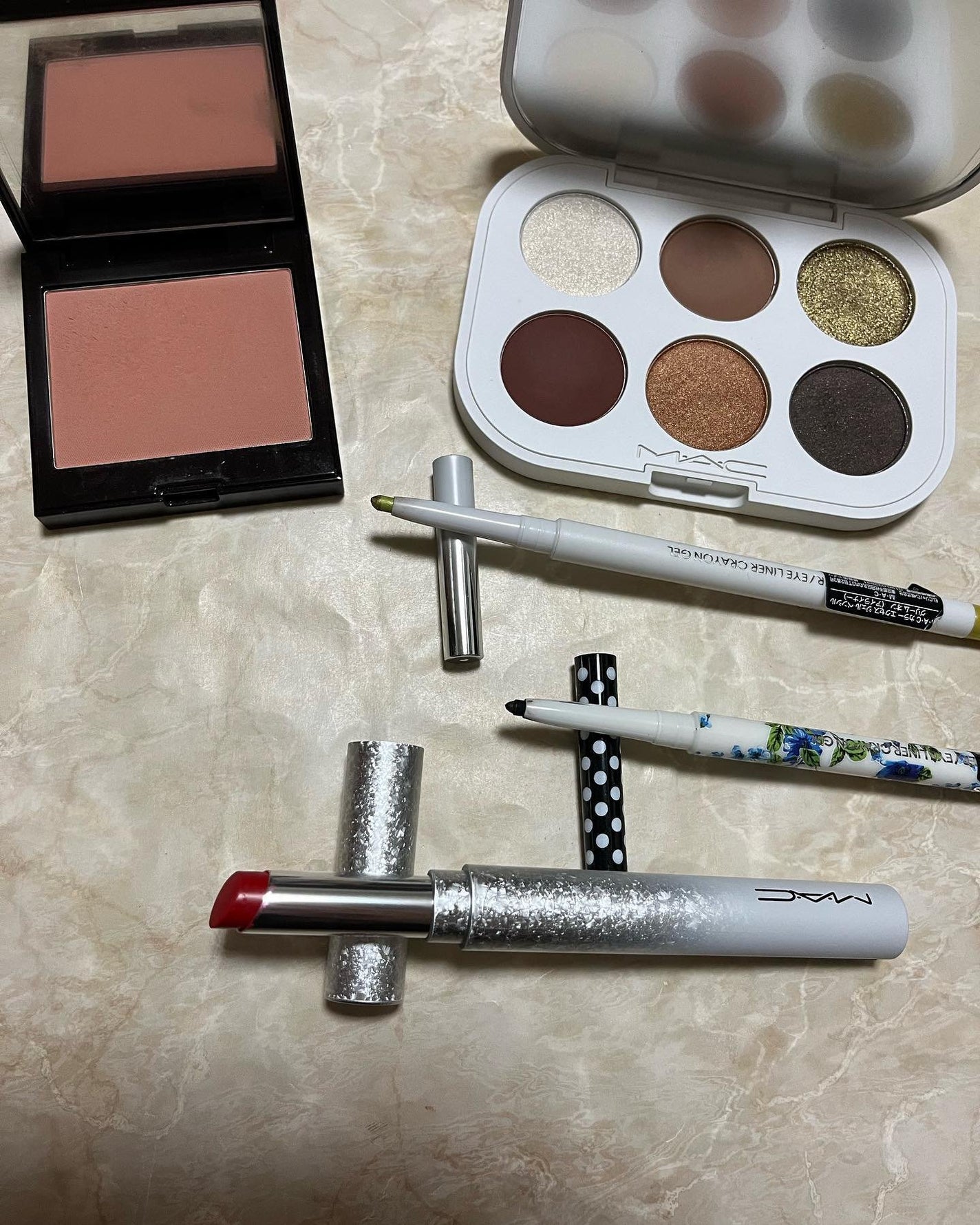 ブラッシュ カラー インフュージョン/ローラ メルシエ/パウダーチークを使ったクチコミ(1枚目)