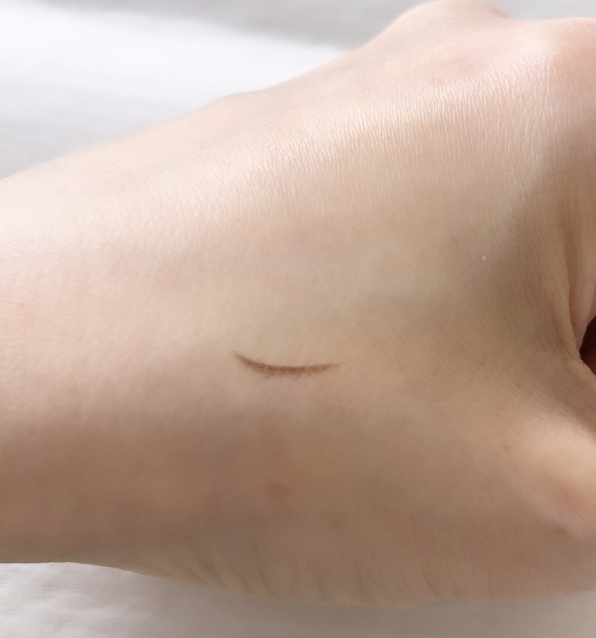 ラスティングリキッドライナー 05 グレージュ/キャンメイク/リキッドアイライナーを使ったクチコミ（3枚目）