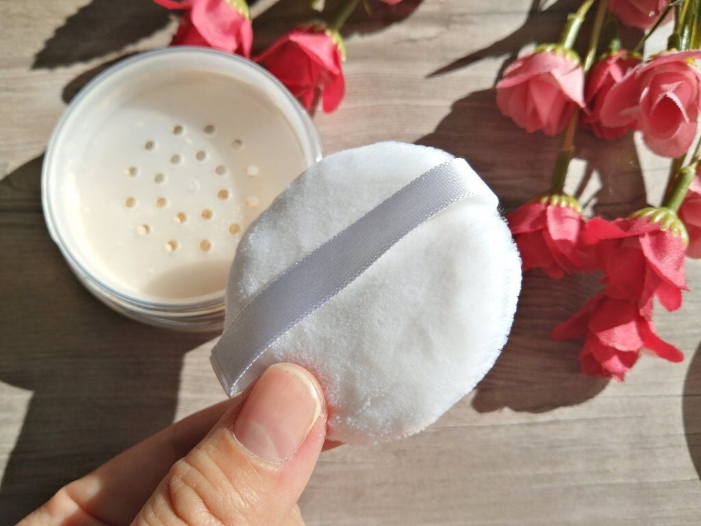 モイストラボ ルースパウダー/Moist Labo/ルースパウダーを使ったクチコミ(3枚目)