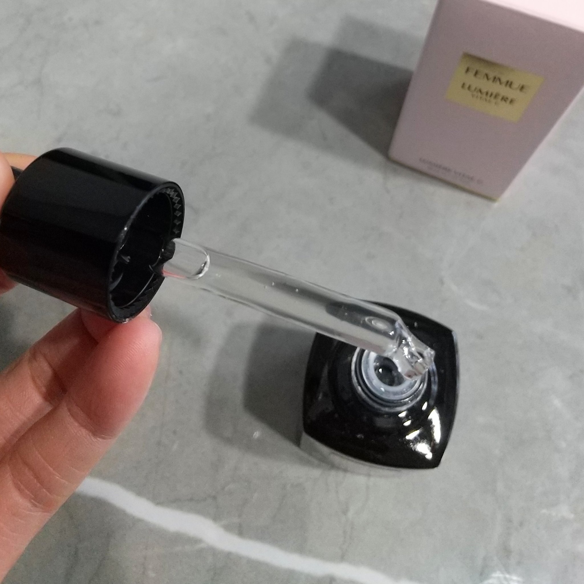 ルミエール ヴァイタルC 30mL/FEMMUE/ブースター・導入液を使ったクチコミ（2枚目）