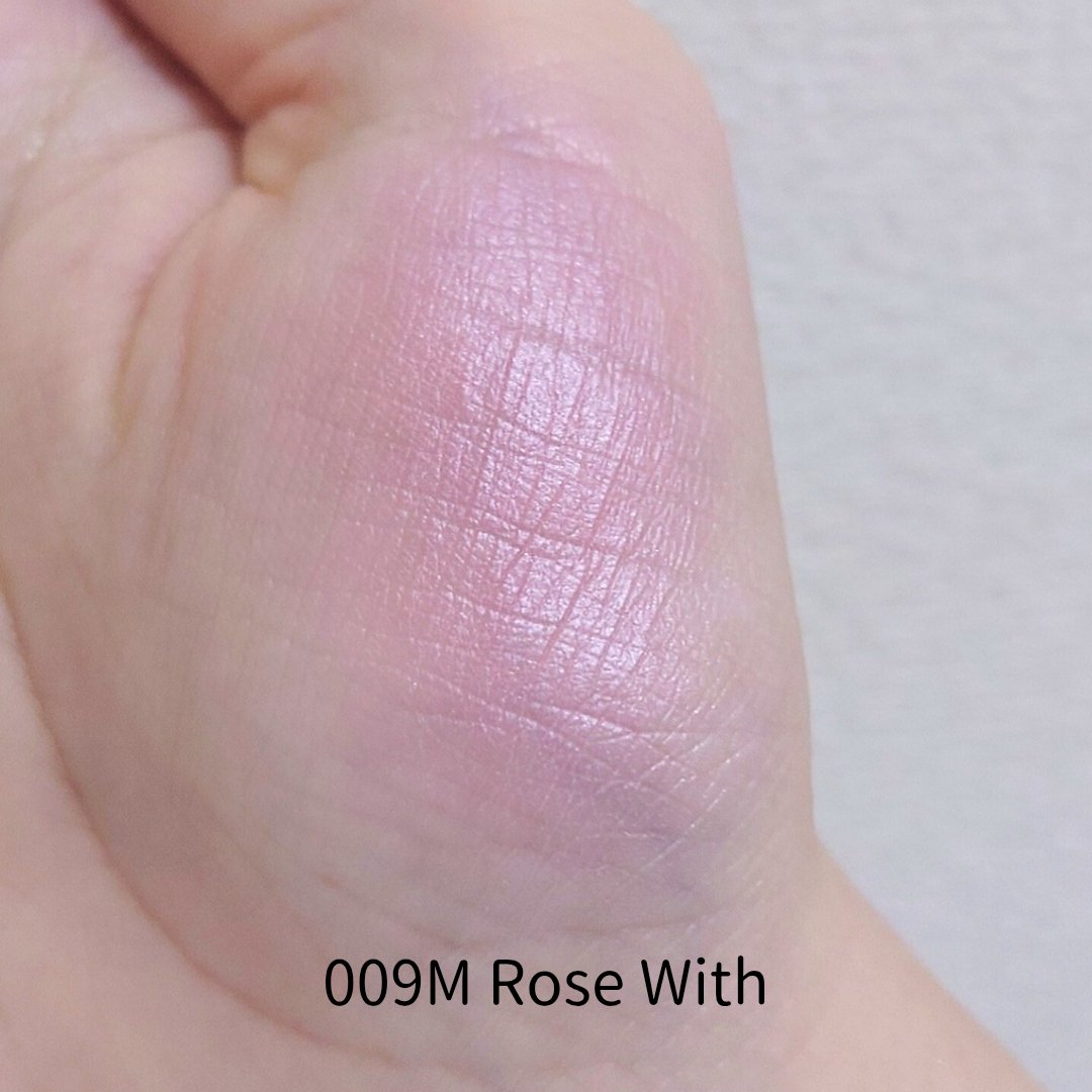 アディクション ザ ブラッシュ マット 009M Rose Wish/ADDICTION/パウダーチークを使ったクチコミ（3枚目）