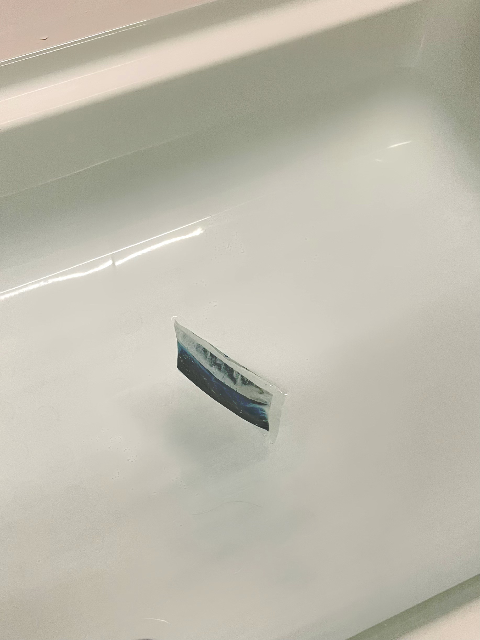 空想バスルーム グッドナイト流星群/charley/無機塩系入浴剤を使ったクチコミ（3枚目）