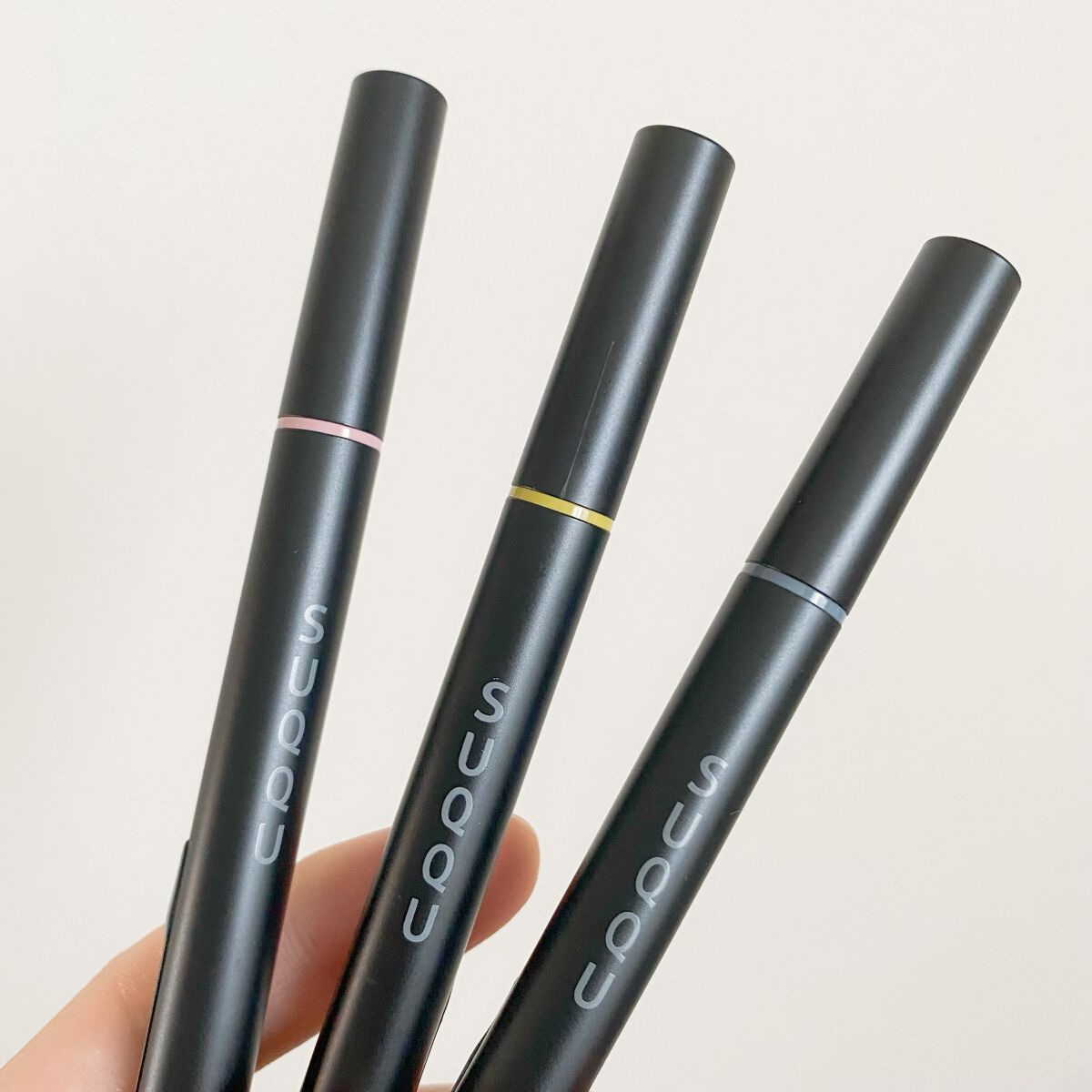 ニュアンス アイライナー 03 グレー/SUQQU/リキッドアイライナーを使ったクチコミ（1枚目）