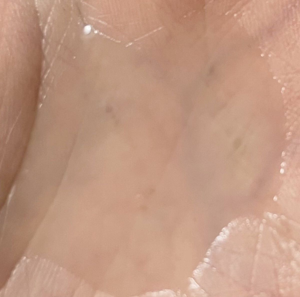 エッセンシャル
髪のキメ美容ウォータートリートメント

お風呂の時間は好きなのですが、ドライヤータイムがいつも時間がかかるので話題になっていたトリートメントを買って使ってみました

下記🌸次の文章はパッケージ等に記載してるもの
それに続け