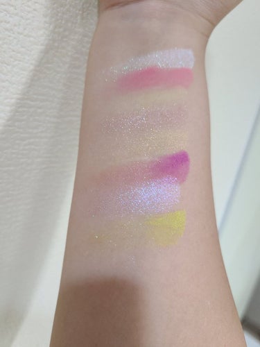 UR GLAM　BLOOMING EYE COLOR PALETTE/U R GLAM/アイシャドウパレットを使ったクチコミ（3枚目）