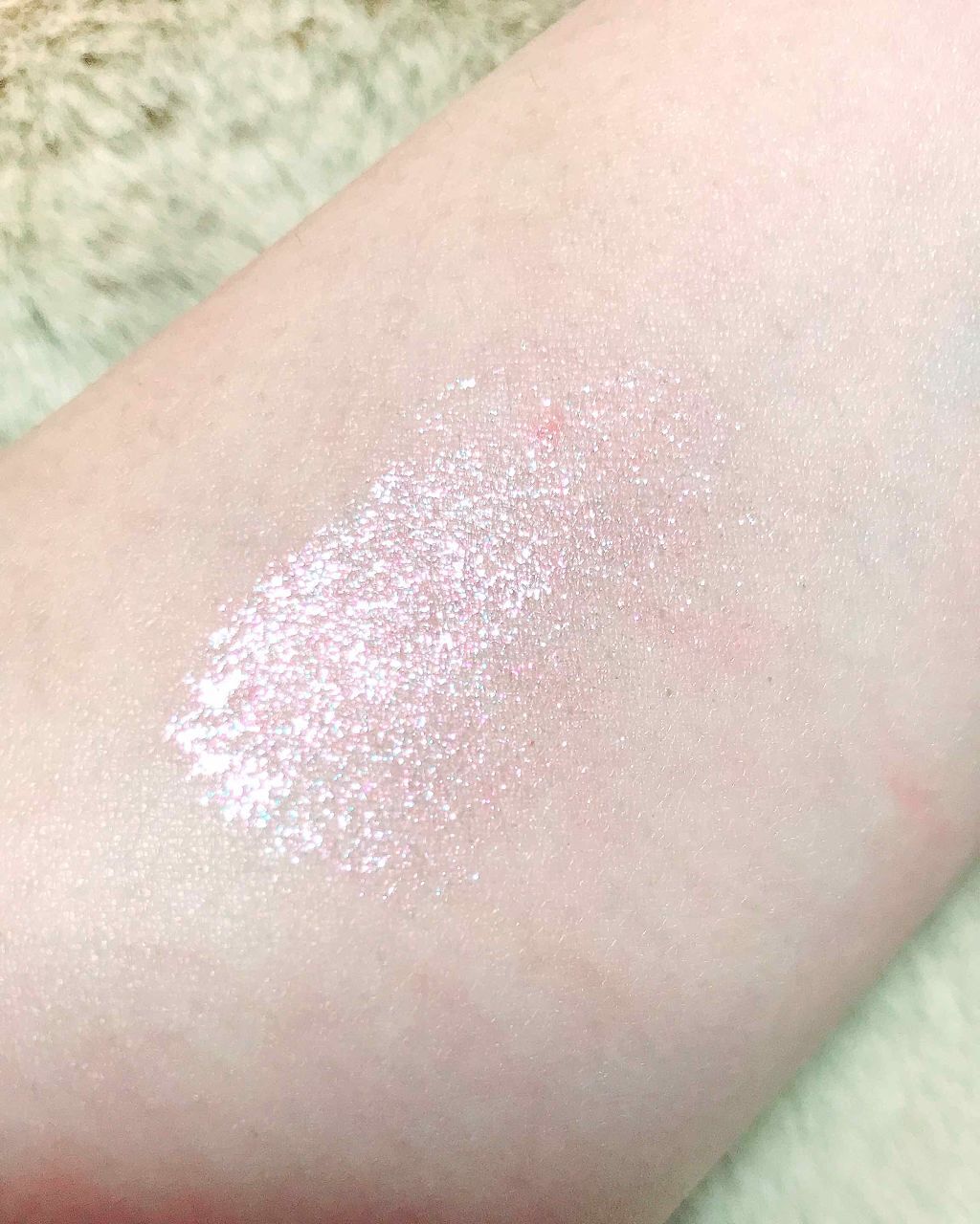 シュガー トゥインクル リキッド シャドウ/PERIPERA/リキッドアイシャドウを使ったクチコミ(2枚目)