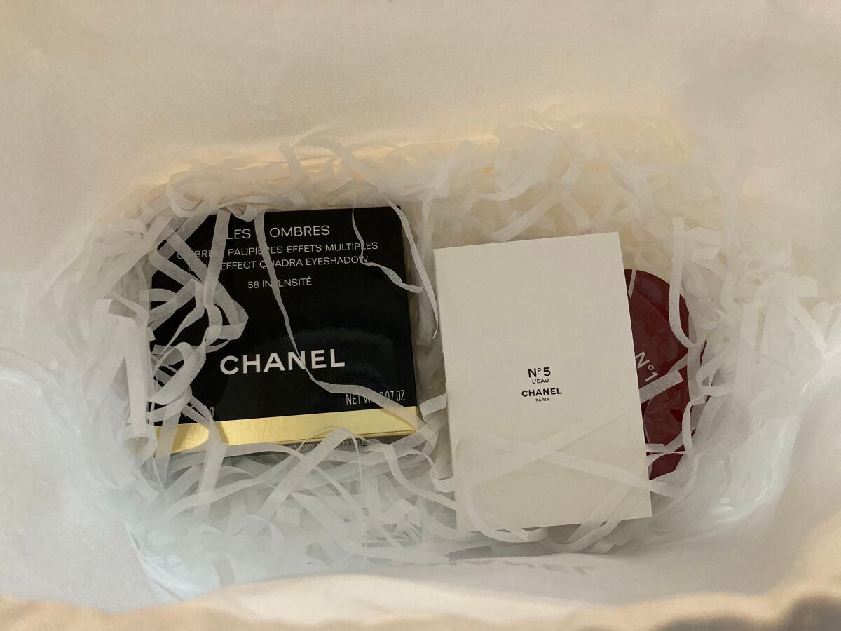 レ キャトル オンブル/CHANEL/アイシャドウパレットを使ったクチコミ(2枚目)