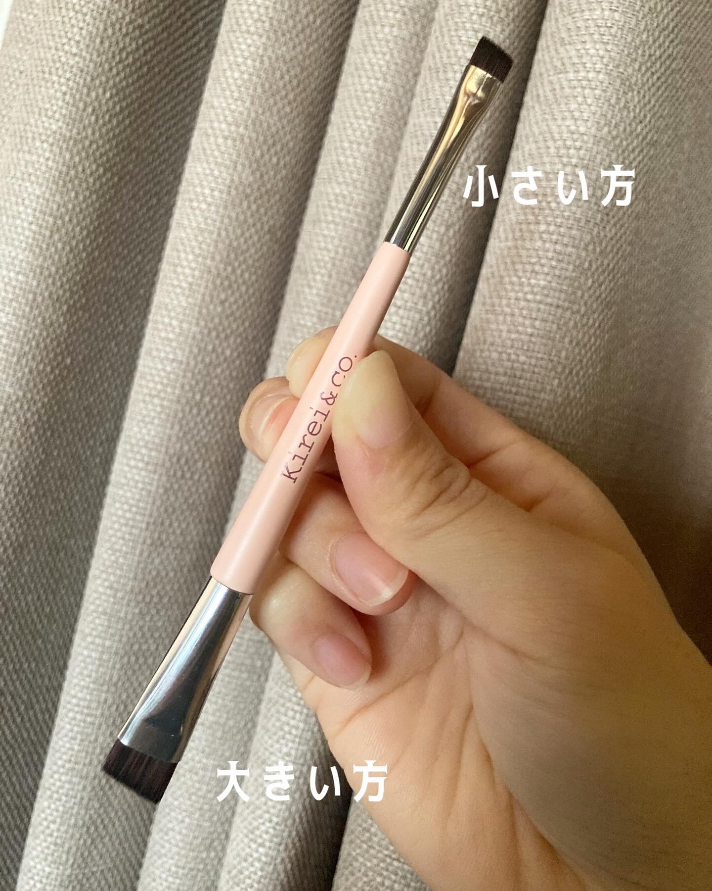 アイブロウ用メイクブラシ/Kirei&co./メイクブラシを使ったクチコミ（2枚目）