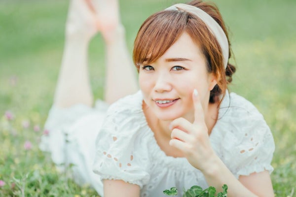 ニキビの隠し方とは?コンシーラー以外のメイク方法や色選びのコツも!