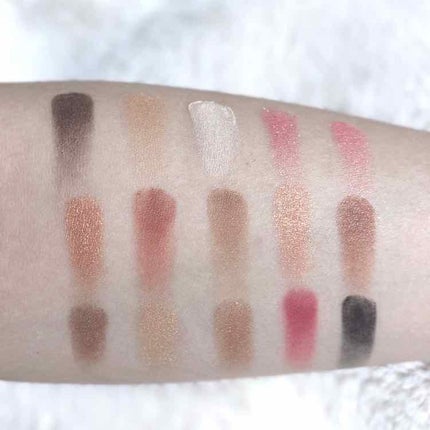 プレイカラーアイパレット ランジェリーバックステージ/ETUDE/アイシャドウパレットを使ったクチコミ(3枚目)