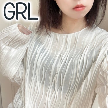 \GRL可愛いトップス！/



♡ ••┈┈┈┈┈┈┈┈•• ♡

GRL

ウェーブシアーカットトップス

アイボリー

♡ ••┈┈┈┈┈┈┈┈•• ♡




これからの時期に使えそうなカットソ