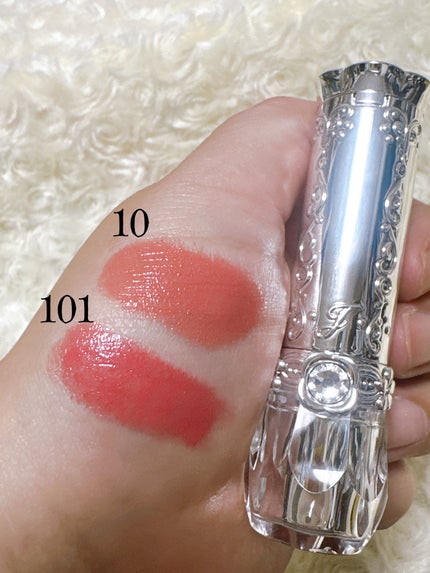 ジルスチュアート リップブロッサム グロウ 101 twilight water lily(限定色)/JILL STUART/口紅を使ったクチコミ(3枚目)