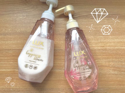 ルミニーク ハピネスブルーム シャンプー/トリートメント トリートメント ポンプ 450g/LUX/市販シャンプーの画像