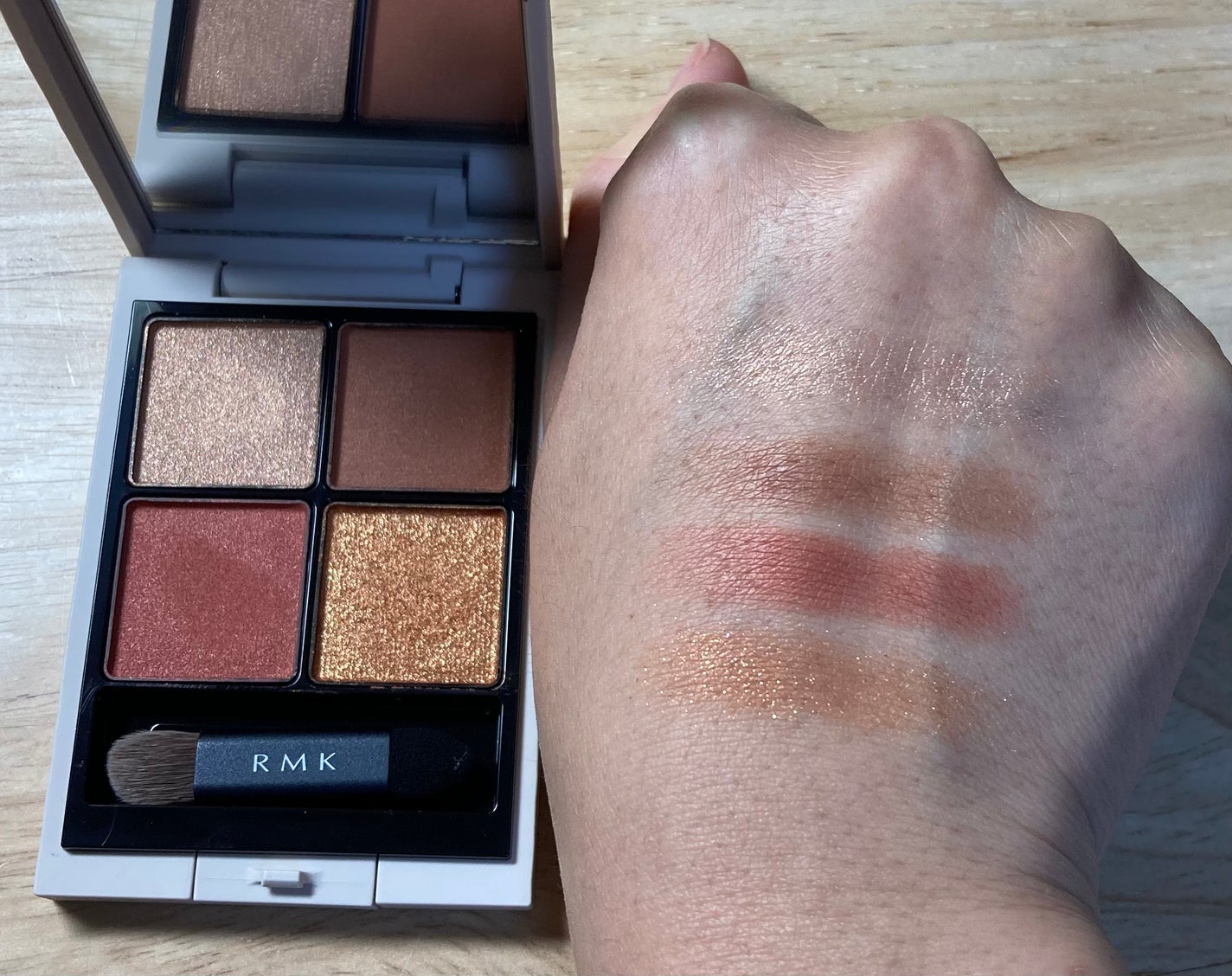 RMK シンクロマティック アイシャドウパレット/RMK/アイシャドウパレットを使ったクチコミ(2枚目)