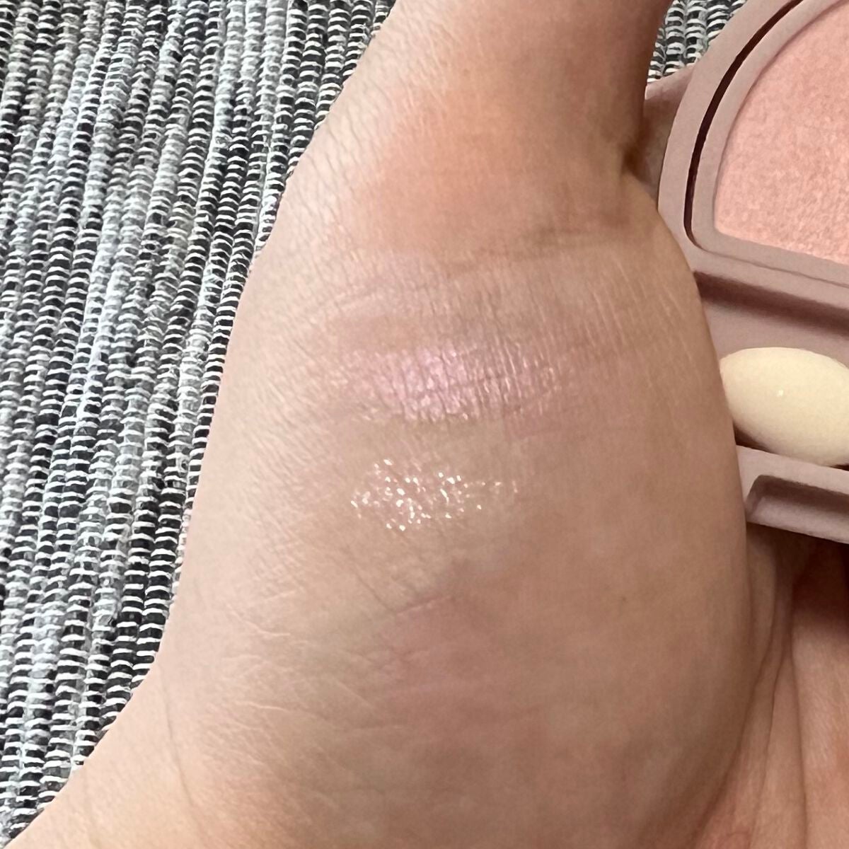 プランぷくコーデアイズ/キャンメイク/パウダーアイシャドウを使ったクチコミ(2枚目)