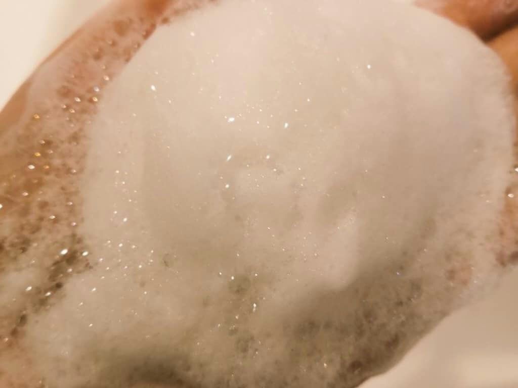 ピュアナッツソープ ホワイトローズの香り/ナチュラセラ/洗顔フォームを使ったクチコミ(2枚目)