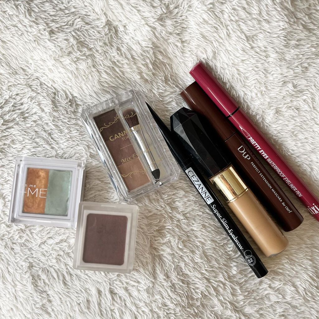 カラーリングアイブロウ/ヘビーローテーション/眉マスカラを使ったクチコミ(2枚目)