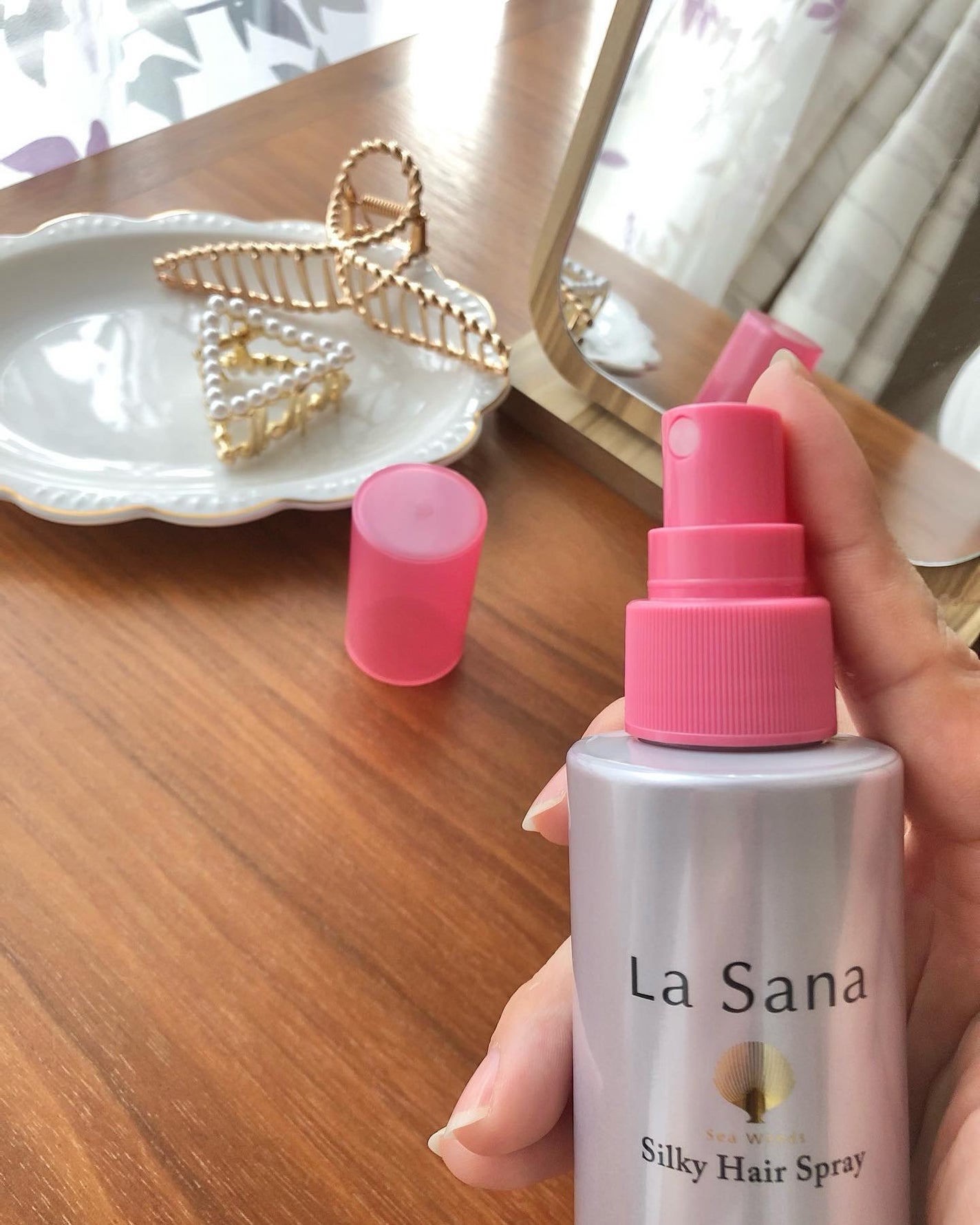 海藻 シルキー ヘア スプレー/ラサーナ/ヘアスプレーを使ったクチコミ(2枚目)