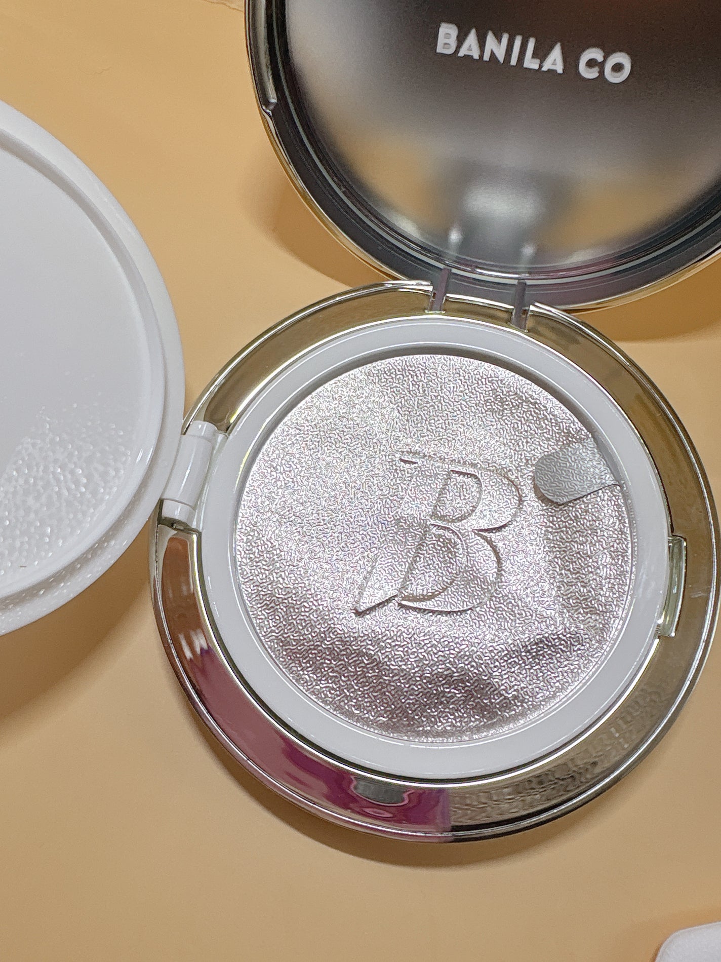 カバーリシャス アルティメット ホワイトクッション/BANILA CO/クッションファンデーションを使ったクチコミ(3枚目)