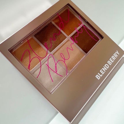 オーラクリエイション/BLEND BERRY/アイシャドウパレットを使ったクチコミ(1枚目)