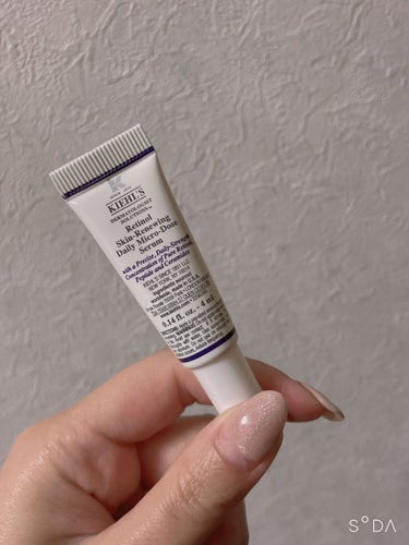 Kiehl's DS RTN リニューイング セラムのクチコミ「Kiehl's リニューイング セラム
レチノールに初挑戦してみました！
シミや小ジワ、毛穴に.....」（1枚目）